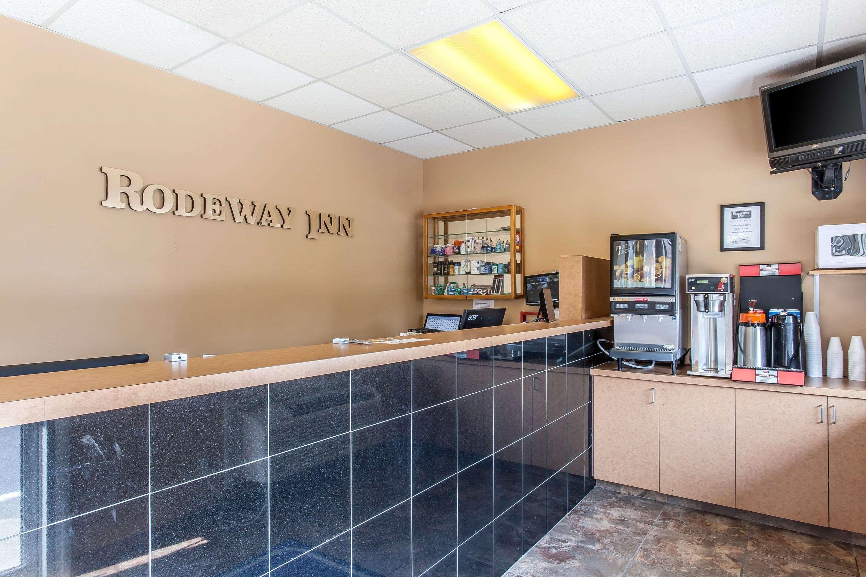 Rodeway Inn North Sandusky Exterior photo