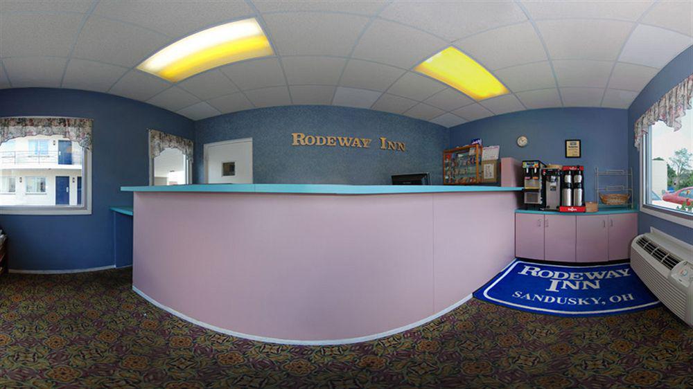 Rodeway Inn North Sandusky Exterior photo